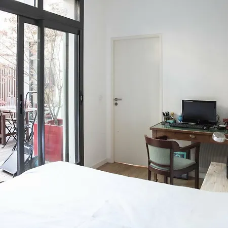 Hostnfly - Beautiful Apt With Terrace Near Pere Lachaise Appartamento Parigi
